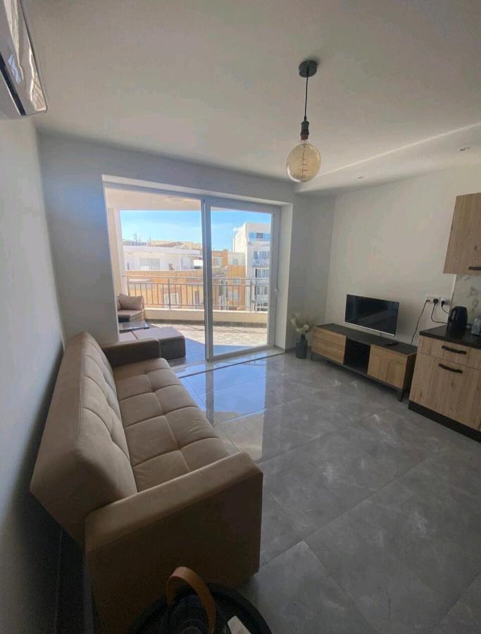 Modern 1 Bedroom Apartment 400M Away From The Sea St. Paul's Bay Exterior foto